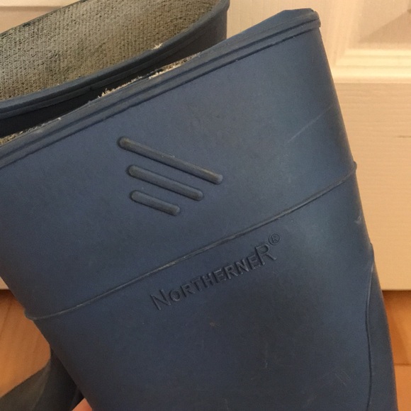 NortherneR Kids Blue Rainboots size 3 (youth) - Picture 2 of 5